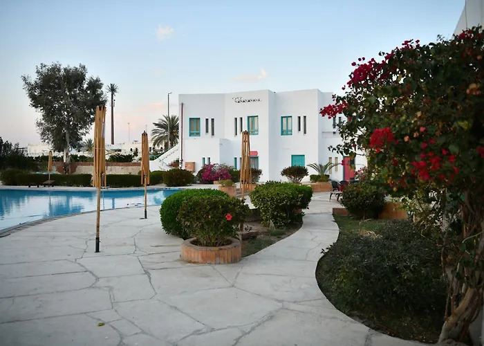 Hotel Sunset 3*